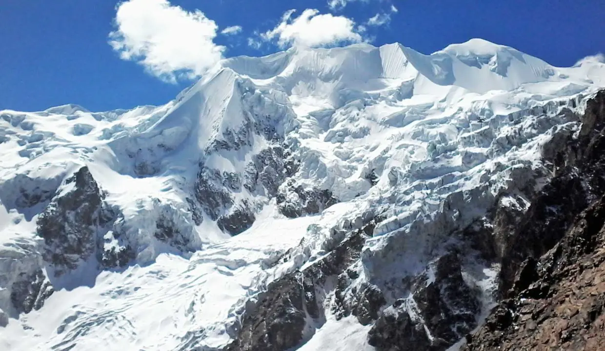 illimani-1600x1200-1